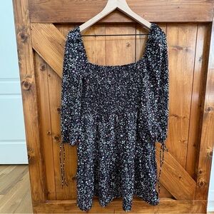 TOPSHOP 8 Black Floral Smocked Peasant Dress